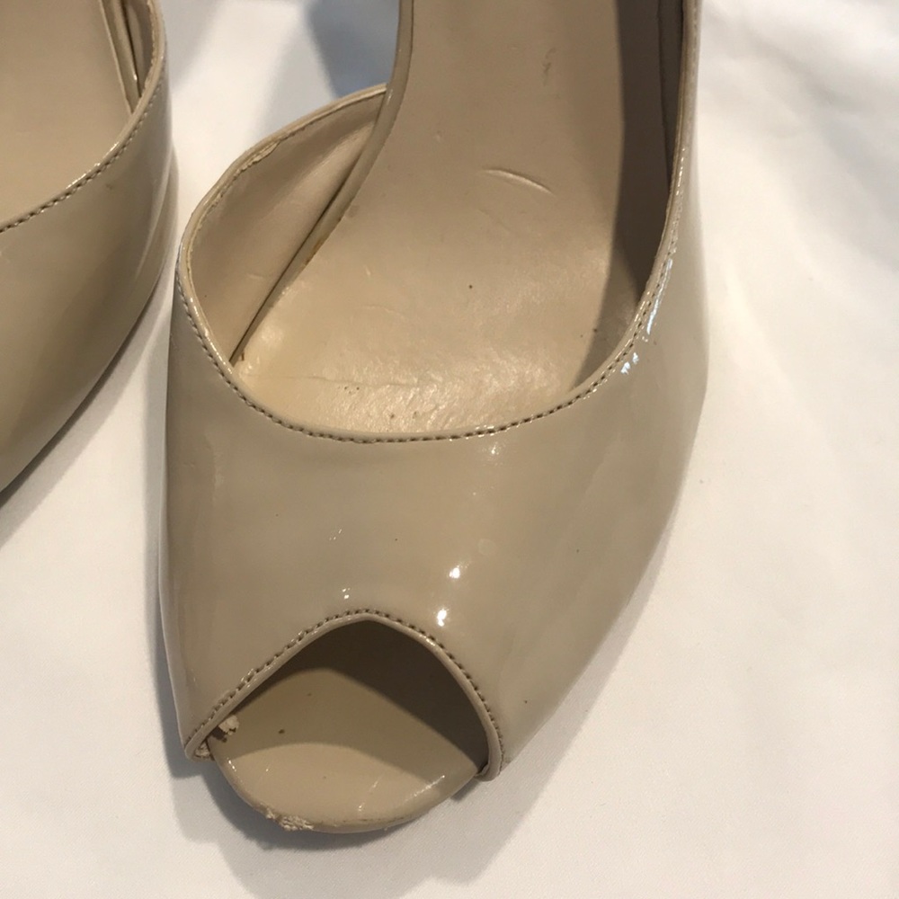 SOLD Kelly & Katie patent leather heels - Picture 6 of 11